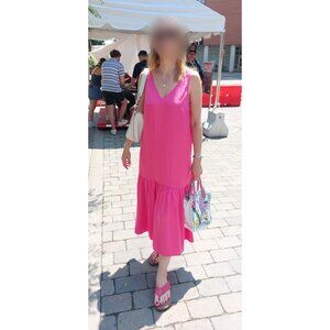 H&M Bright Barbie Pink Maxi Dress S fits like M Sleeveless VNeck with Ruffle Hem